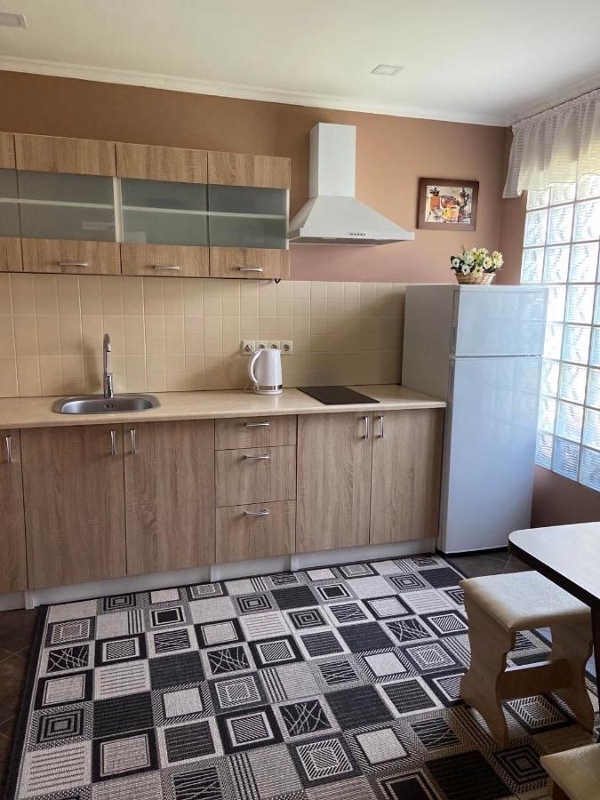 Hotel Экодом à Bilhorod-Dnistrovsʼkyy Extérieur photo