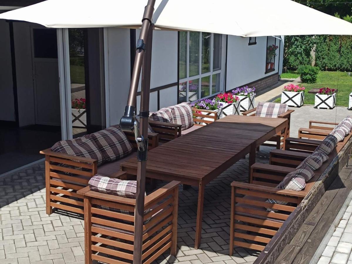 Hotel Экодом à Bilhorod-Dnistrovsʼkyy Extérieur photo